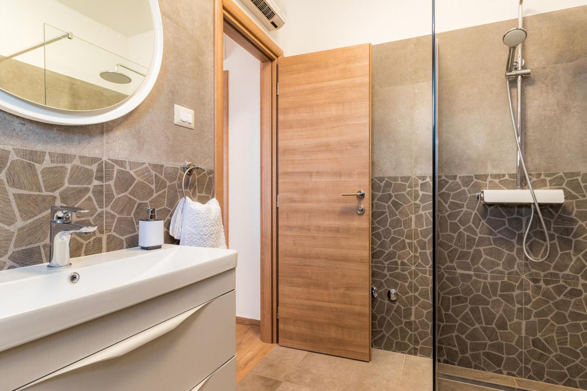 Villa Roma Near Pula For 6 People With Private Pool Jadreški Exteriér fotografie