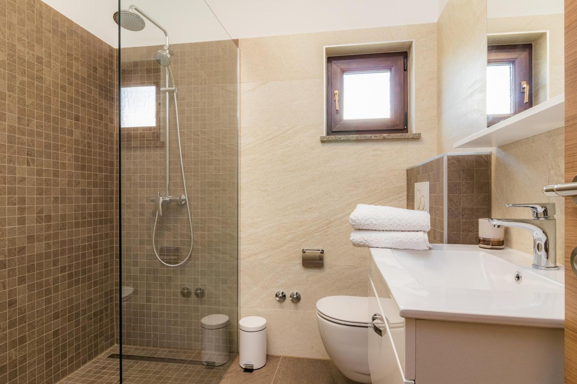 Villa Roma Near Pula For 6 People With Private Pool Jadreški Exteriér fotografie