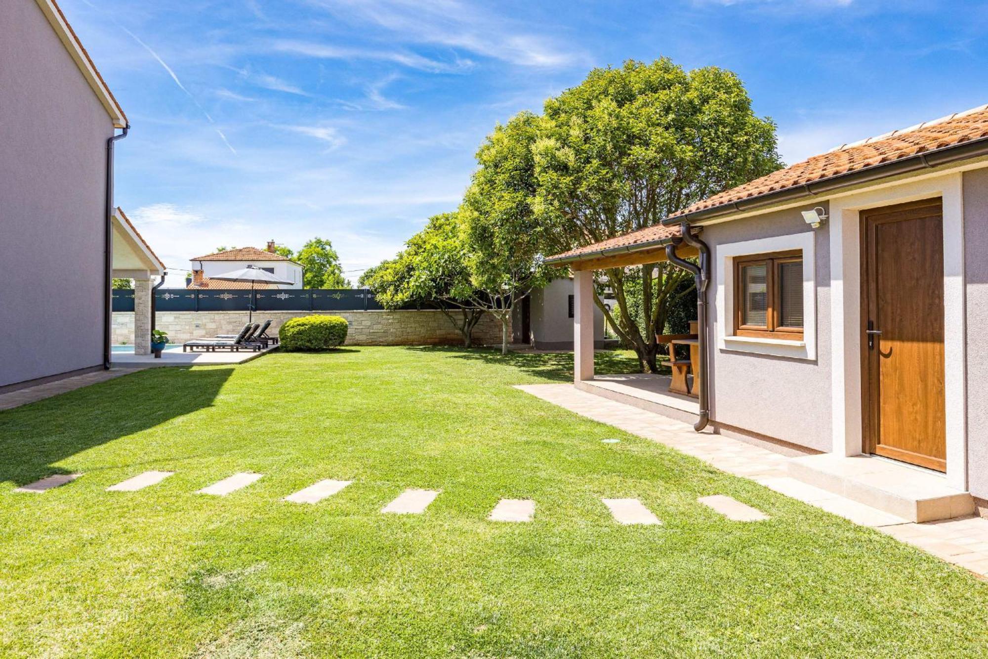 Villa Roma Near Pula For 6 People With Private Pool Jadreški Exteriér fotografie