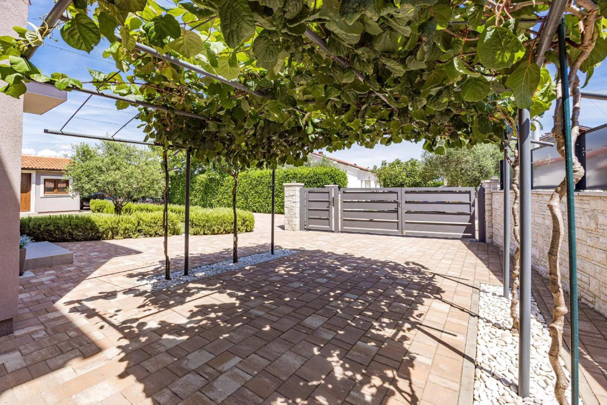 Villa Roma Near Pula For 6 People With Private Pool Jadreški Exteriér fotografie